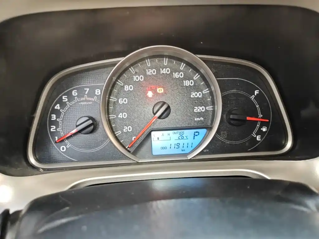 Toyota RAV4 — миниатюра 12
