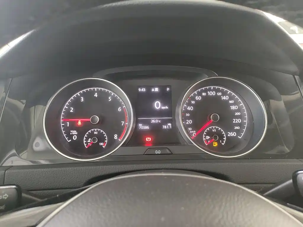 Volkswagen Golf — миниатюра 12