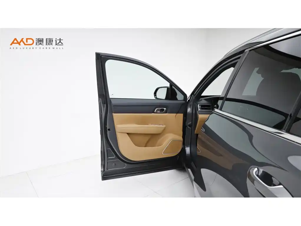 Li Auto Li ONE — миниатюра 11