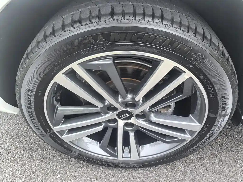 Audi Q5L — миниатюра 4