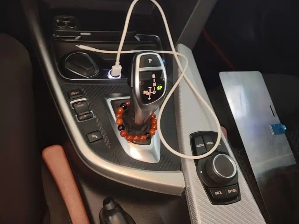 BMW 3 Series — миниатюра 10