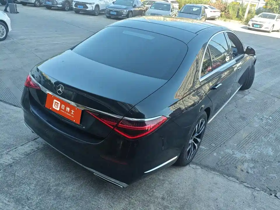 Mercedes-Benz S-Class — миниатюра 2