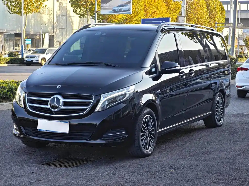 MERCEDES-BENZ V CLASS
