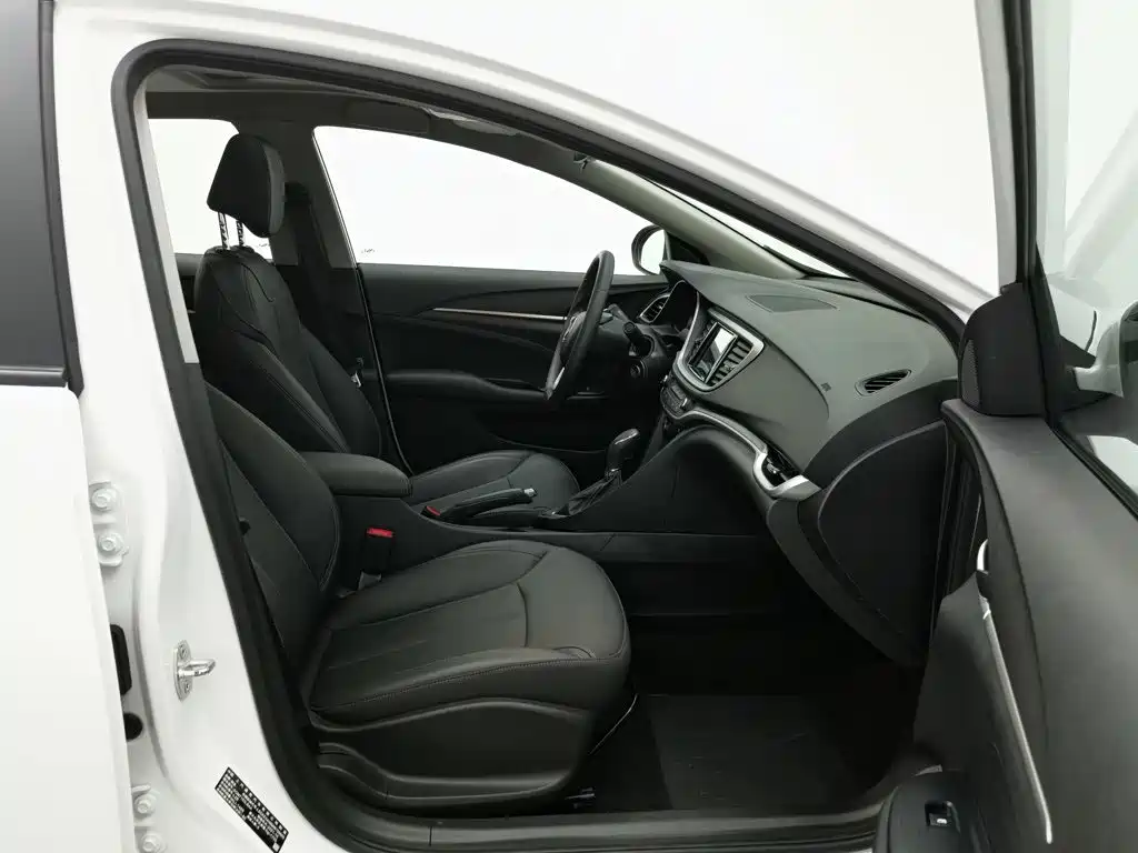 Buick Excelle — миниатюра 23