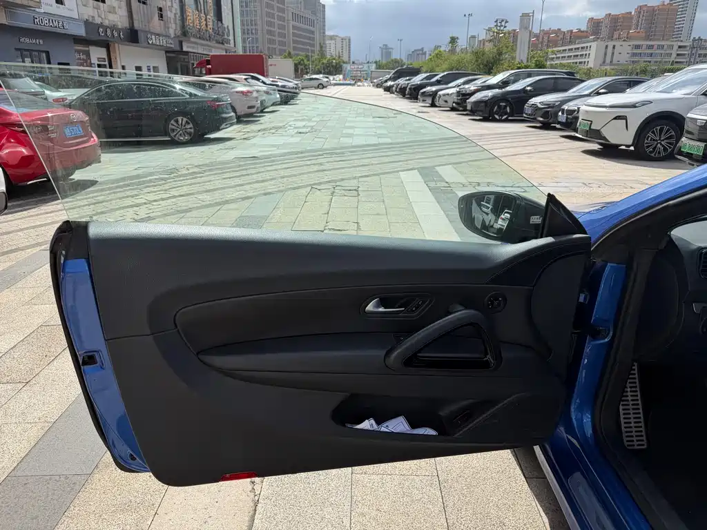 Volkswagen Scirocco — миниатюра 18