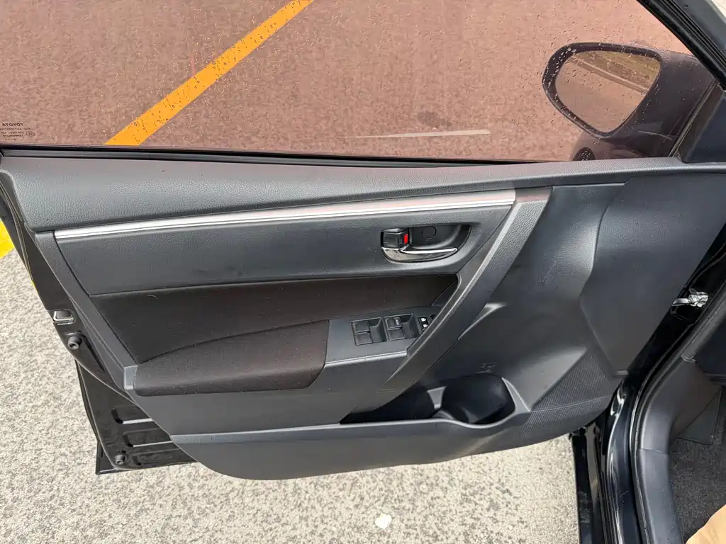 Toyota Corolla Levin 2016 1.6G CVT Elite