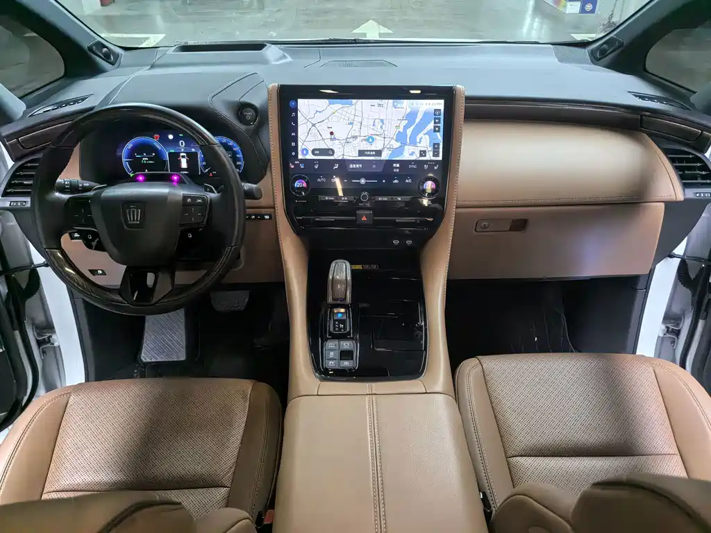 Toyota Vellfire — миниатюра 5