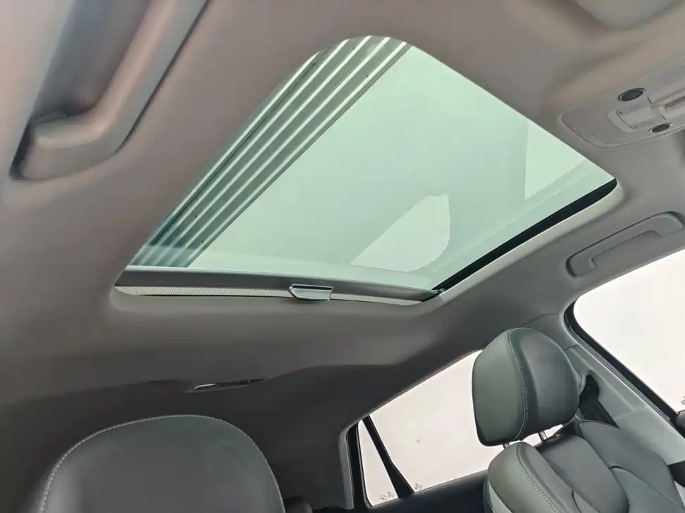 Audi Q2L — миниатюра 9