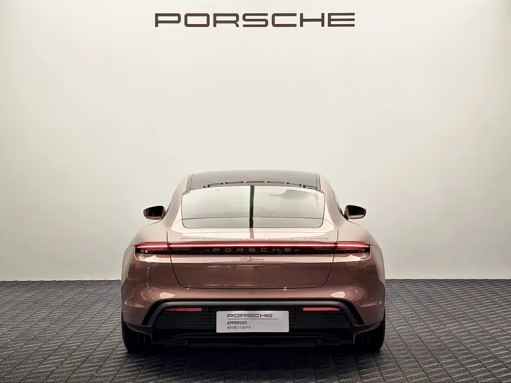 Porsche Taycan 2022 Taycan