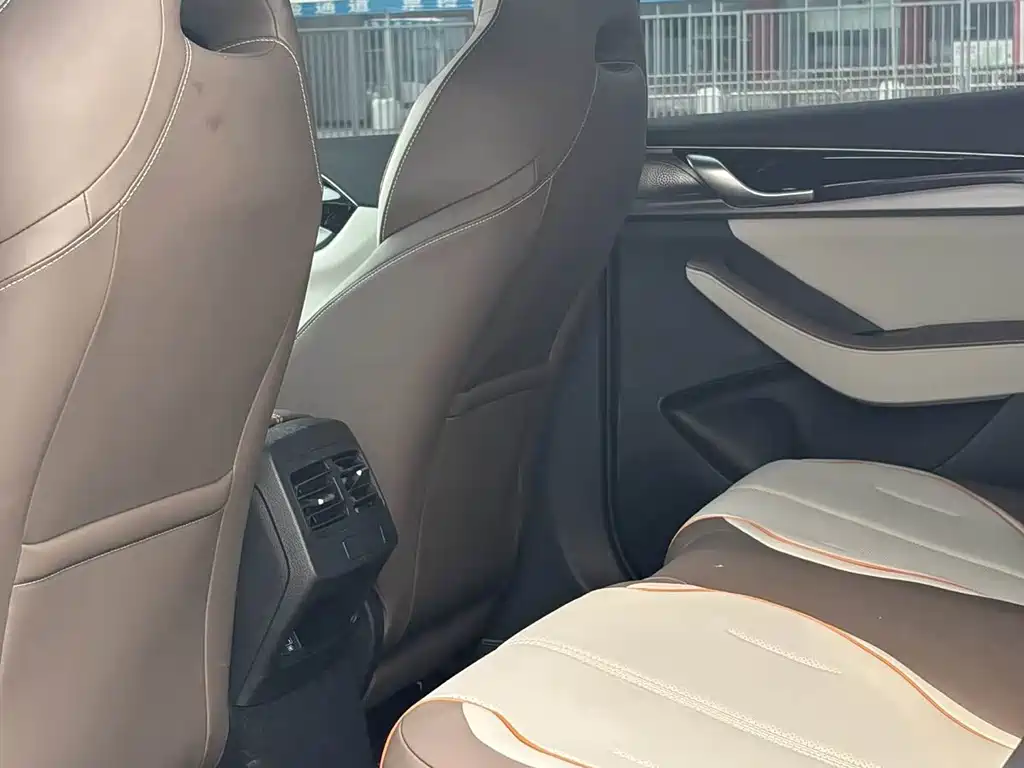 BYD Qin PLUS — миниатюра 6