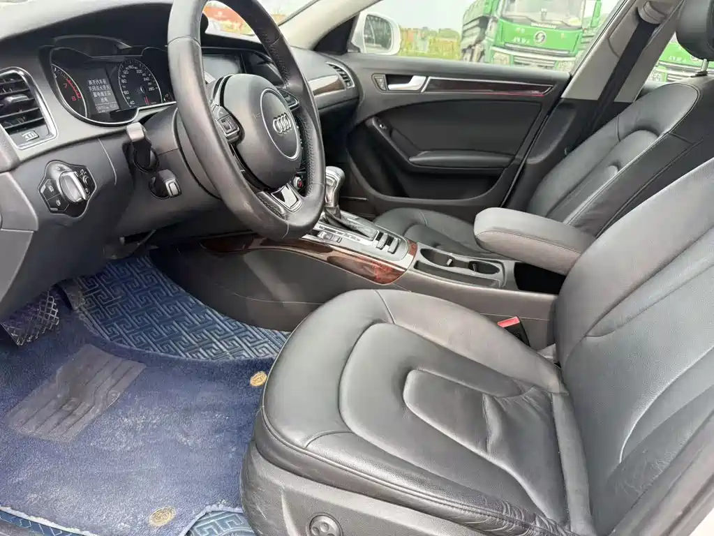 Audi A4L 2013 35 TFSI AT