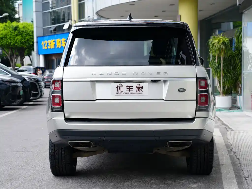 Land Rover Range Rover — миниатюра 5