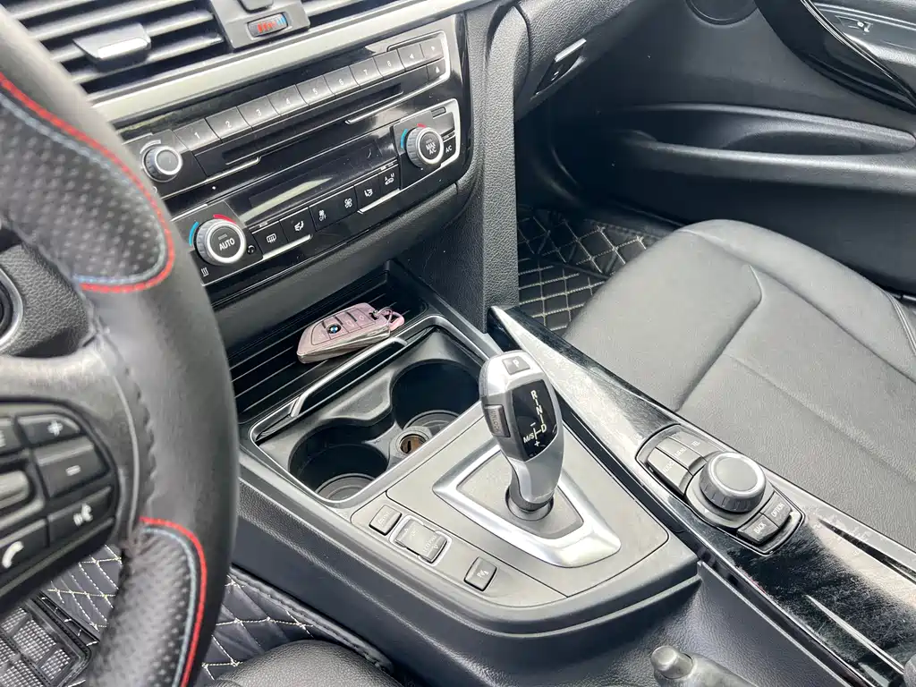 BMW 3 Series — миниатюра 9
