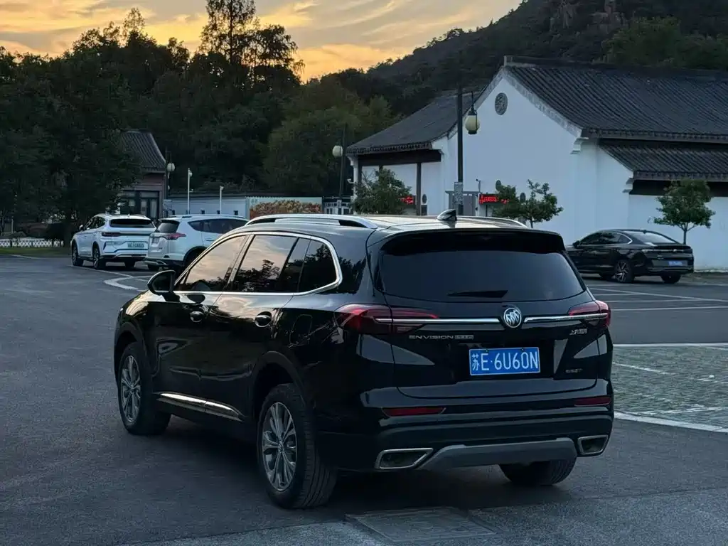 Buick Envision Plus — миниатюра 7