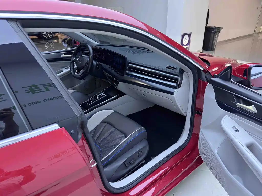 Volkswagen Lamando — миниатюра 11