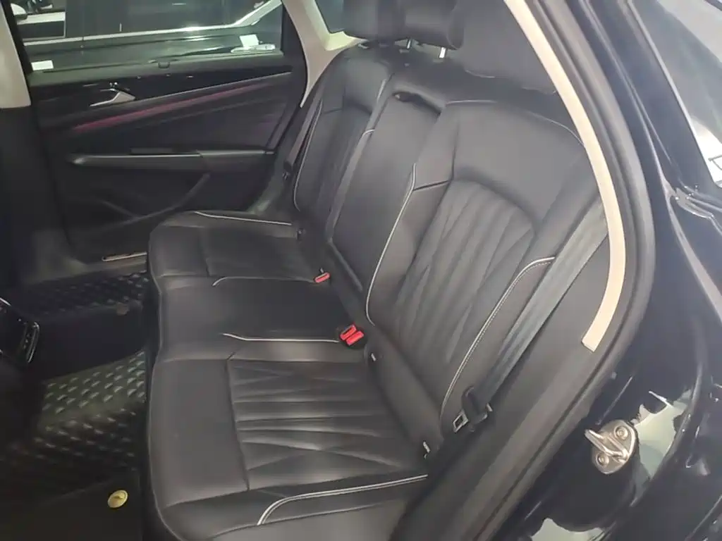Volkswagen Passat — миниатюра 17