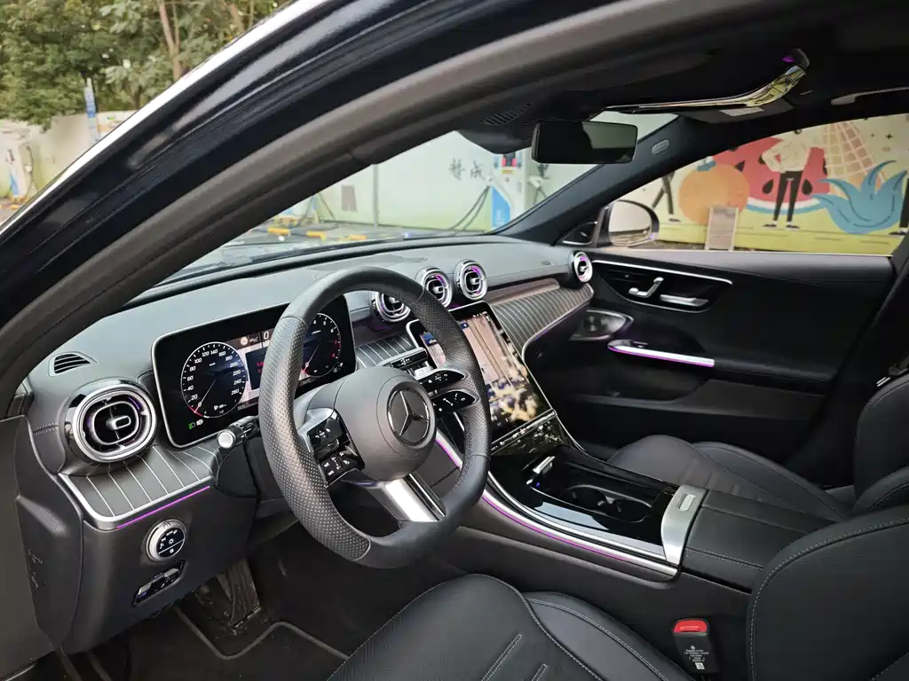Mercedes-Benz C-Class — миниатюра 10