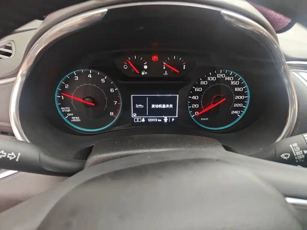 Chevrolet Malibu XL — миниатюра 8