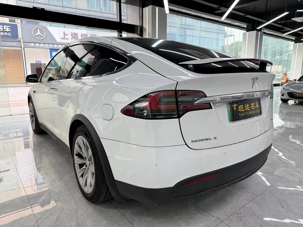 Tesla Model X 2016 Model X 75D