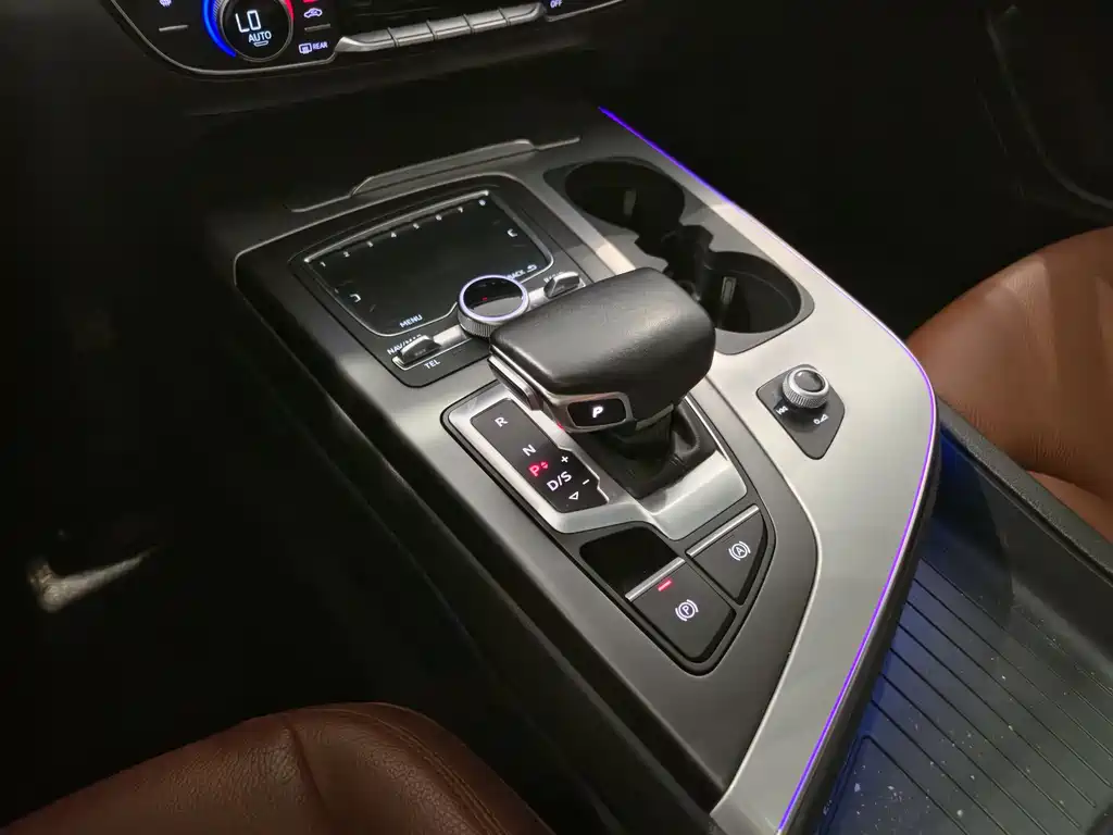 Audi Q7 2019 45 TFSI Comfort
