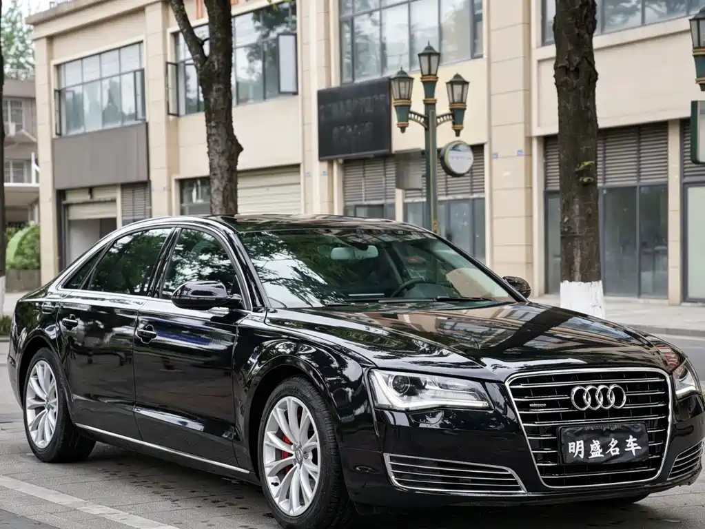 Audi A8 — миниатюра 3