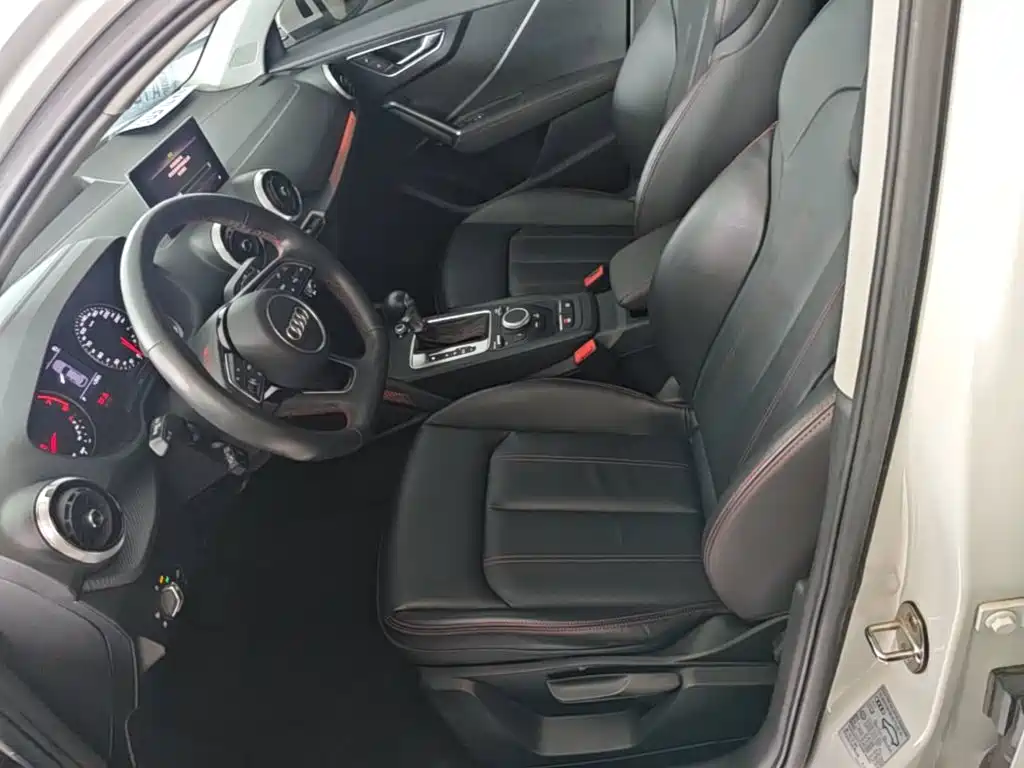 Audi Q2L — миниатюра 15