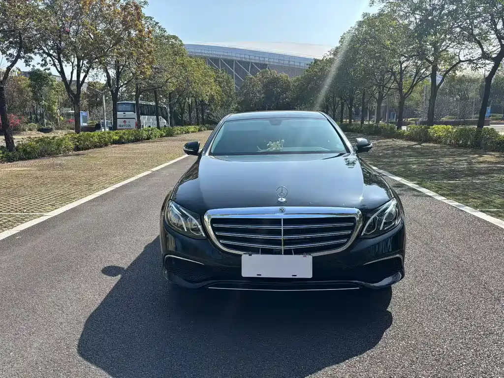 Mercedes-Benz E-Class E 2020 E 300 L Sport Fashion
