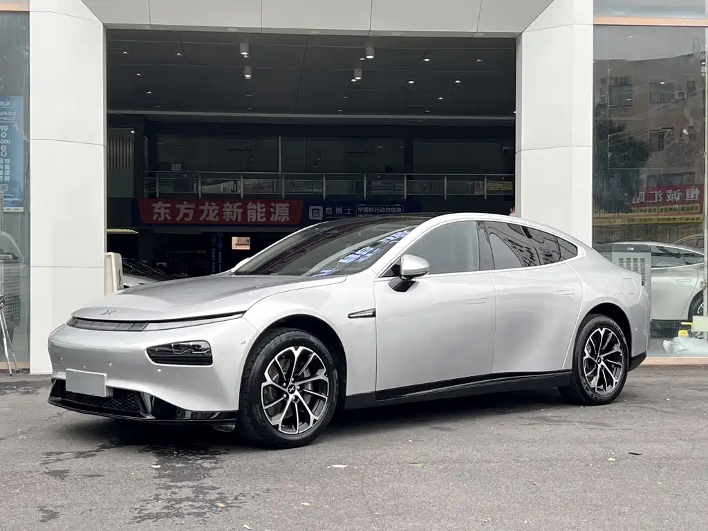 XPENG P7