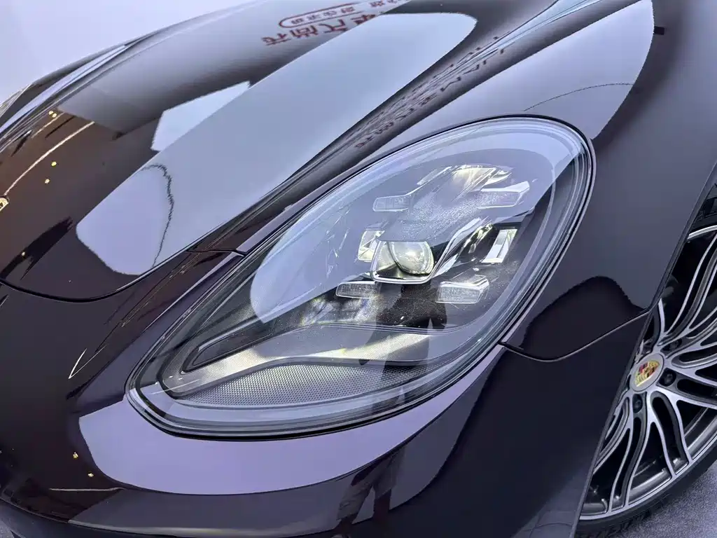 Porsche Panamera — миниатюра 28
