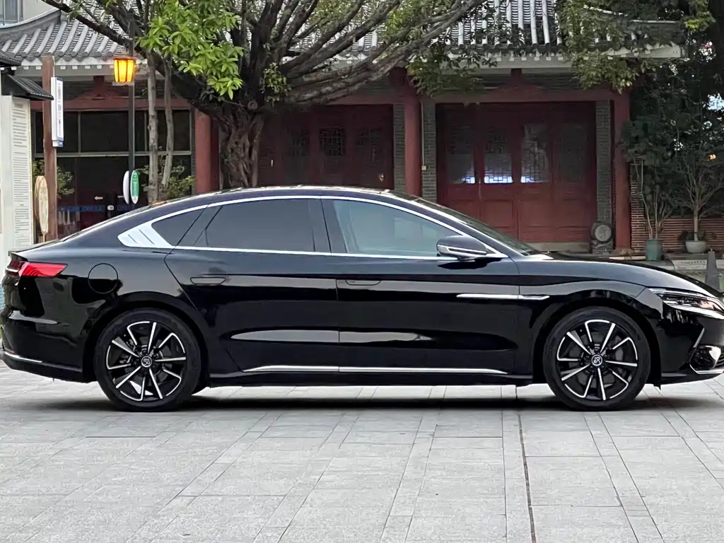 BYD Han — миниатюра 15