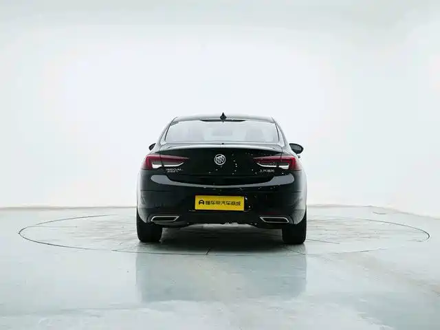 Buick Regal — миниатюра 6