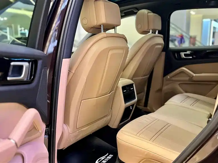 PORSCHE CAYENNE NEW ENERGY