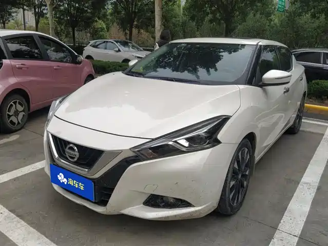 NISSAN BLUEBIRD 2019