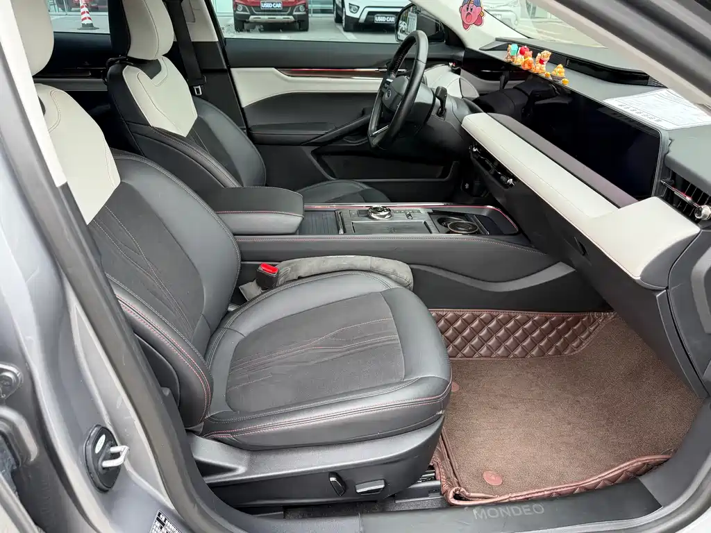 Ford Mondeo — миниатюра 13