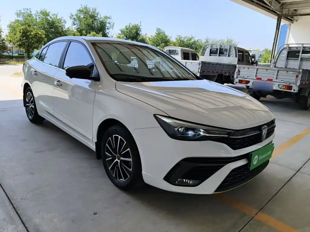 Roewe i5 — миниатюра 4