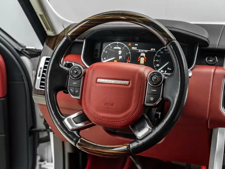 Land Rover Range Rover — миниатюра 28