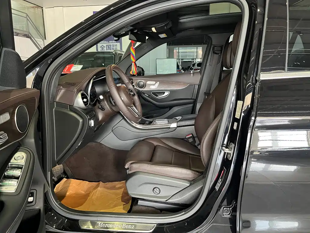 Mercedes-Benz GLC — миниатюра 7