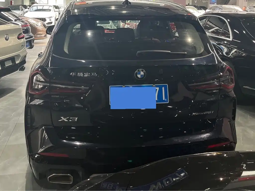 BMW X3 — миниатюра 12