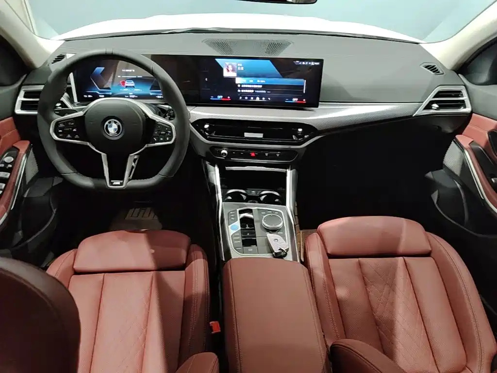BMW i3 — миниатюра 10
