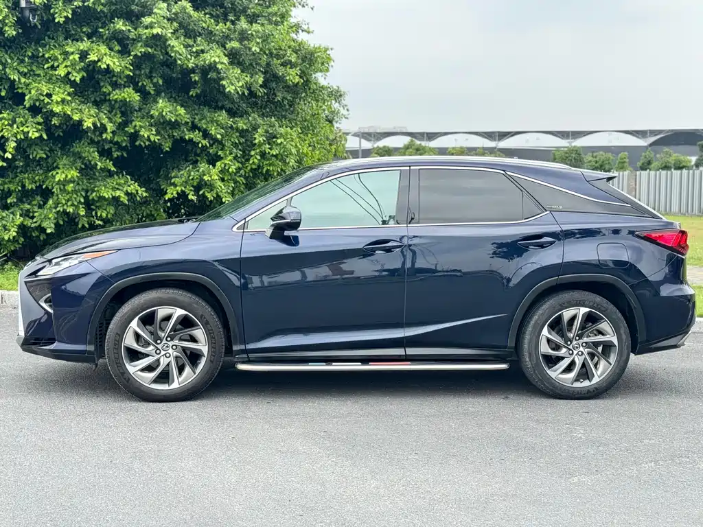 Lexus RX — миниатюра 6