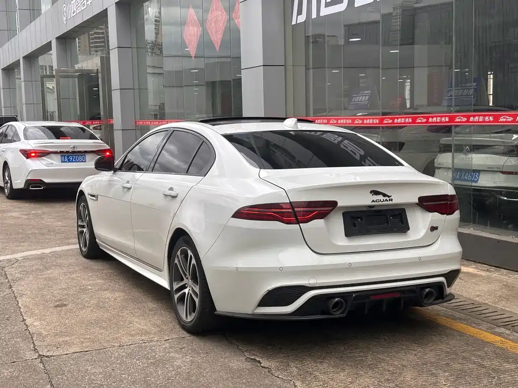Jaguar XEL — миниатюра 10