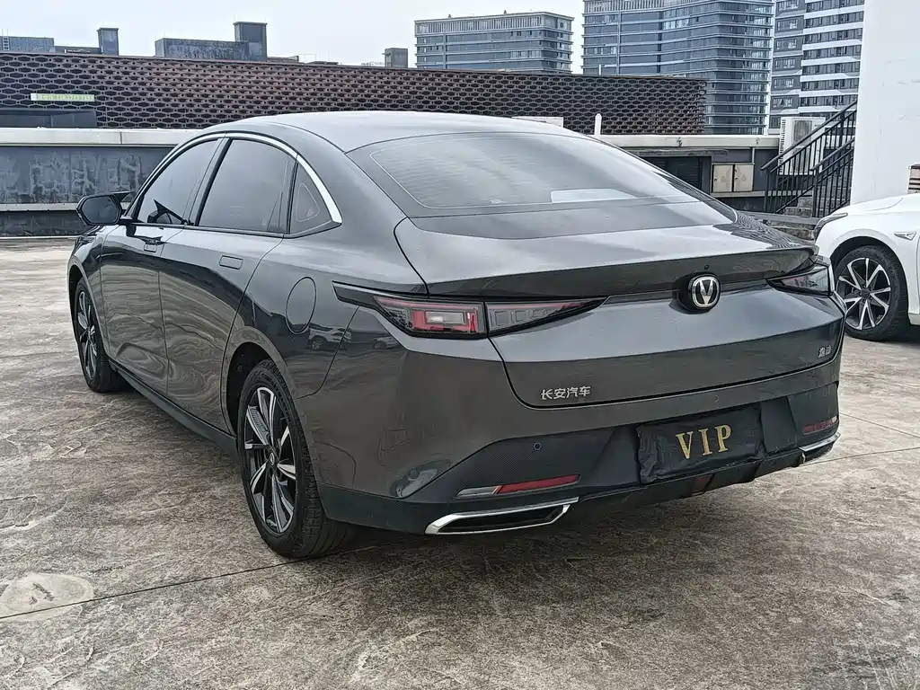 Changan Eado — миниатюра 16
