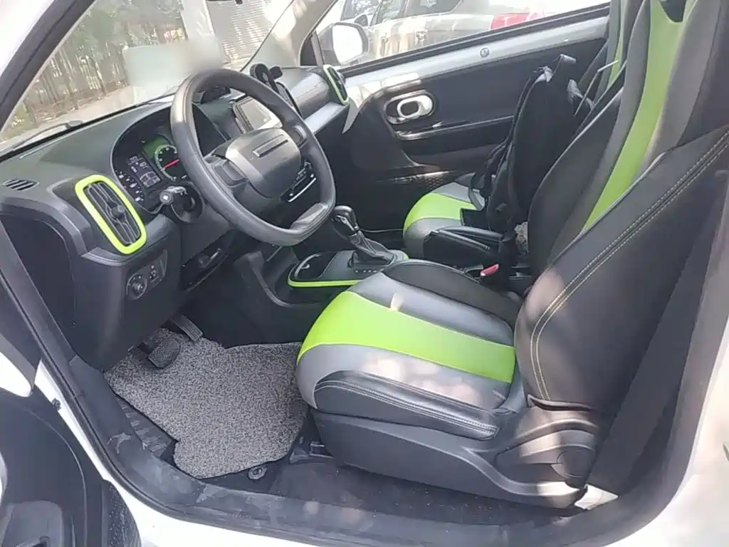 Roewe Clever — миниатюра 15