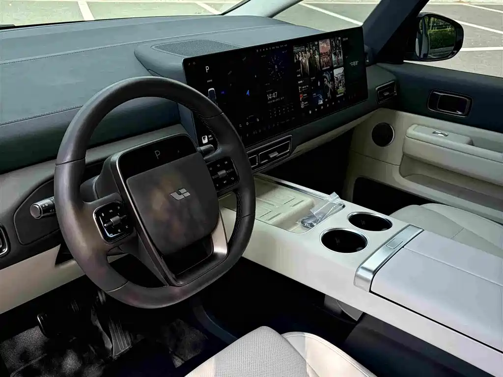 Li Auto Li MEGA — миниатюра 18
