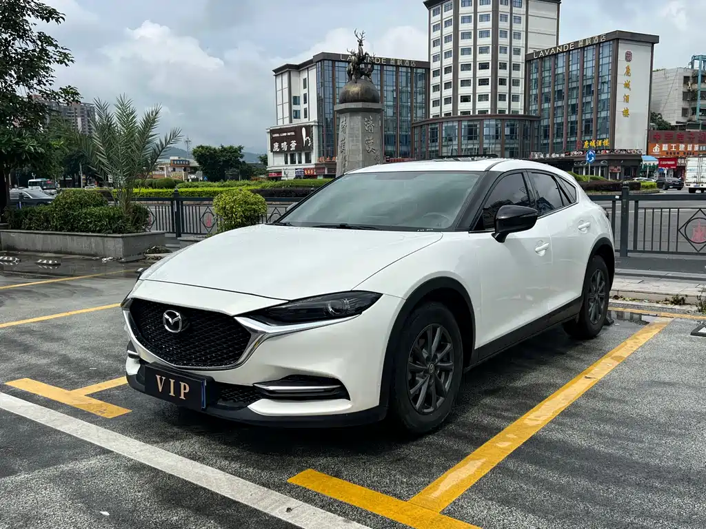 Купить Mazda CX-4