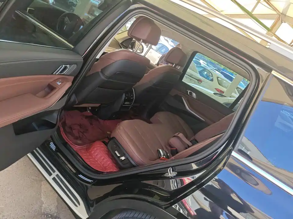BMW X7 — миниатюра 5