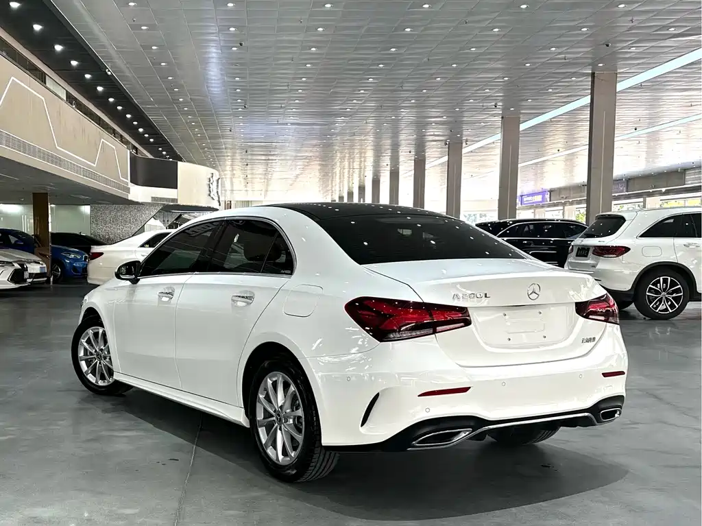 Mercedes-Benz A-Class — миниатюра 16