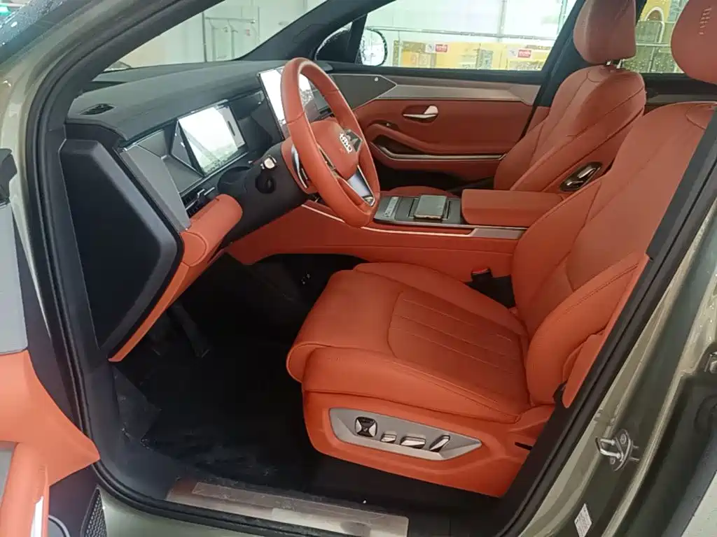 BYD Дон Л. — миниатюра 11