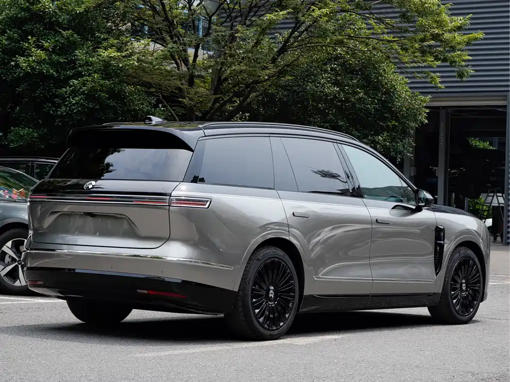NIO ES8 2026 мест Executive Luxury