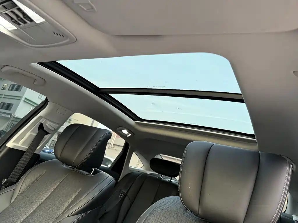 Buick LaCrosse — миниатюра 9